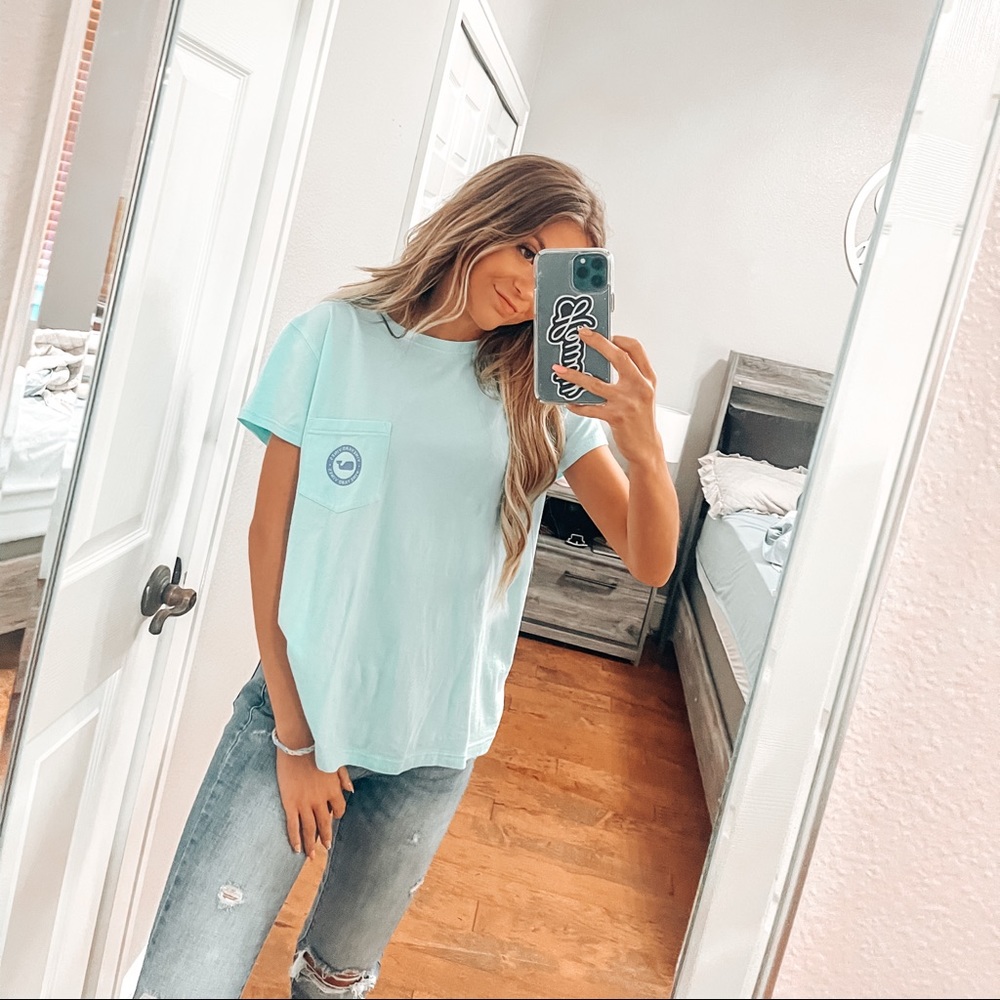 NWT Vineyard Vines Whale Tee